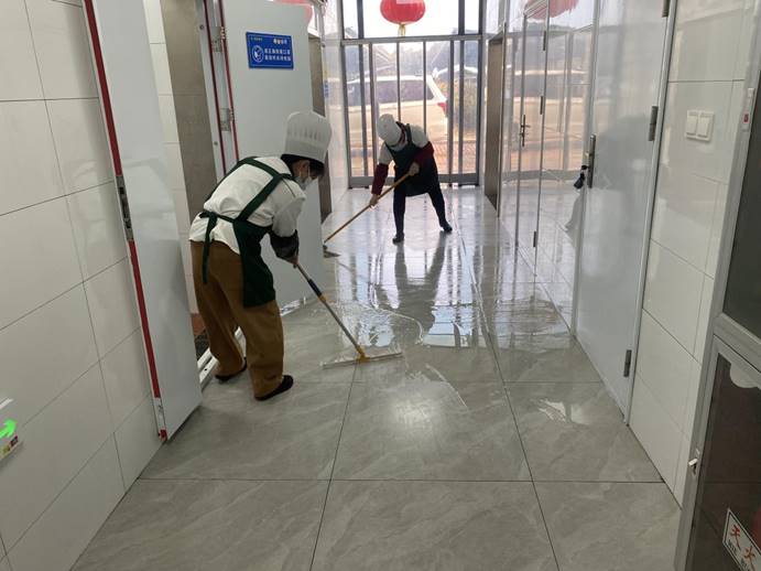 公司職工食堂全力做好節(jié)后復(fù)工準備