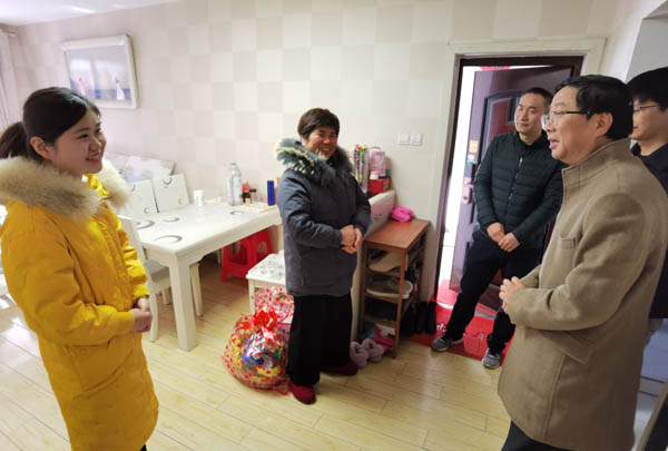 公司黨委開展走訪慰問(wèn)工作 公司黨委開展走訪慰問(wèn)工作