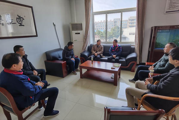 公司黨委開展走訪慰問(wèn)工作 公司黨委開展走訪慰問(wèn)工作