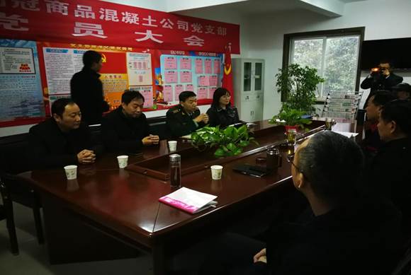 銅官區(qū)區(qū)委常委、人武部到商品混凝土公司開展專項督導(dǎo)工作