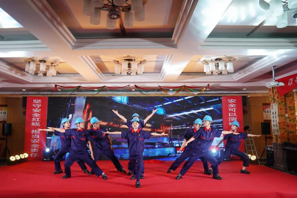 公司舉辦安全環(huán)保文藝競演 公司舉辦安全環(huán)保文藝競演
